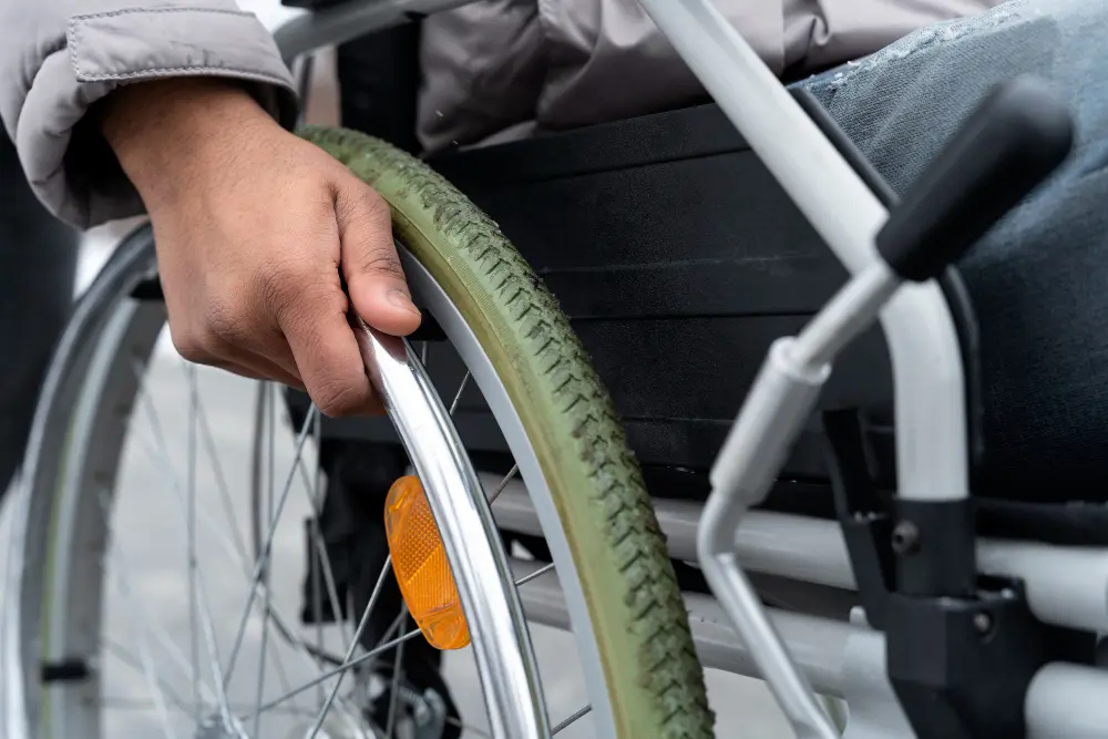 Jak zaprojektować podjazd dla wózków inwalidzkich? Przepisy i zalecenia.