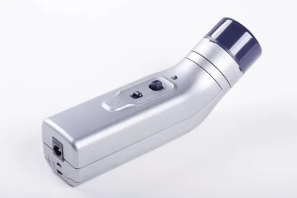 Electronic larynx Amplicord D1