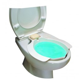 Bidet with soap dish