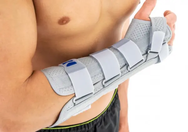 Open wrist brace AM-OSN-U-06 - Image 1