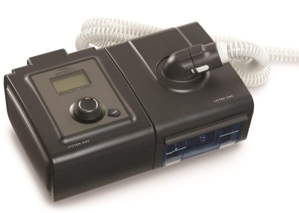 CPAP apnea device REMStar Pro C-Flex with humidifier