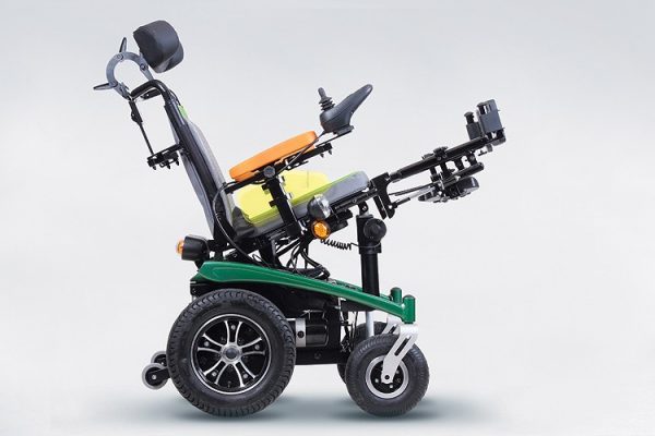 Electric wheelchair scrubby - Image 3
